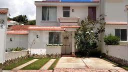BONITA CASA EN VENTA EN CHOACORRAL