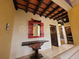 HERMOSA CASA EN RENTA AMUEBLADA EN ANTIGUA G.
