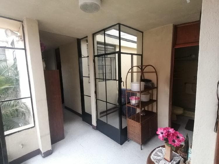 Casa en venta en Zona 1, Ciudad Guatemala — foto 1