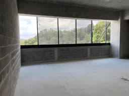 OFICINAS EN VENTA EN EDIFICIO SPAZIO ZONA 16 NIVEL 11