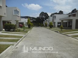 Mundo Inmobiliario vende casa en Arrazola Panorama