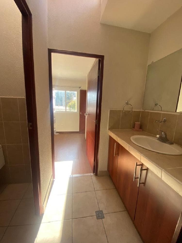 CASA EN RENTA – BOSQUES DE ARRAZOLA | KM. 18.5 CAES — foto 9
