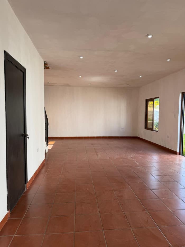 En venta casa de 4 dormitorios muy cerca de Antigua Gt — foto 3