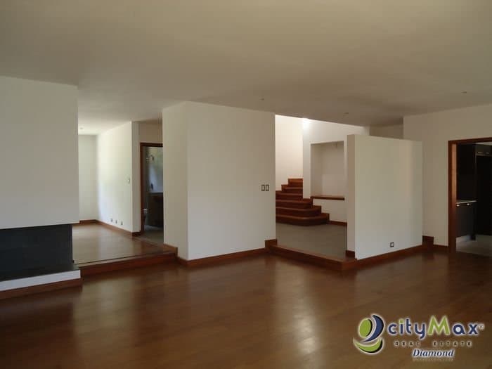 Vendo bella casa en zona 16 — foto 5