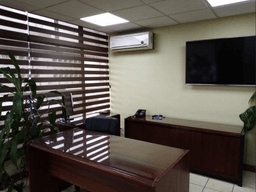 Oficina en Renta o Venta en la Reforma zona 9 Guatemala