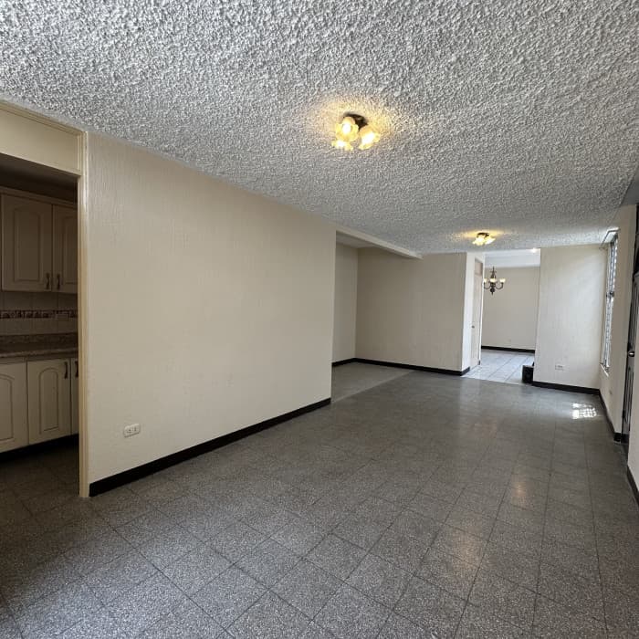 Casa en venta colonia Monte real 2 zona 4 de Mixco — foto 9