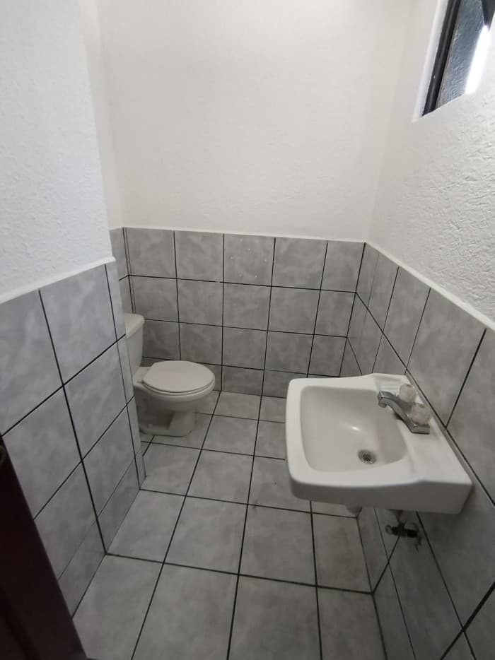 OFICINA EN #RENTA ZONA 10 — foto 10