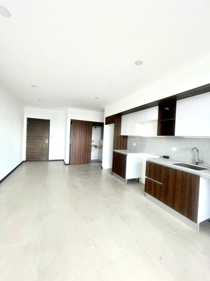 ALQUILO APARTAMENTO EN EDIFICIO MIRA ZONA 10 — foto 1