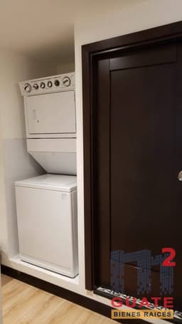 Apartamento de 93 m2 de construcción en Venta, Zona 01