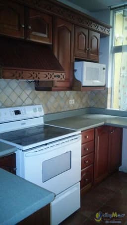 Casa en Venta o Renta Interamericana, entrada San Crist