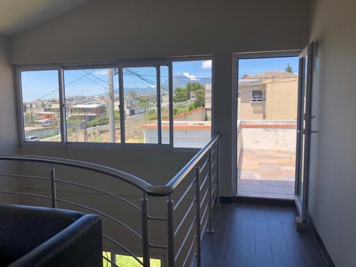Venta de amplia casa, Balcones de San Cristóbal, Mixco — foto 8