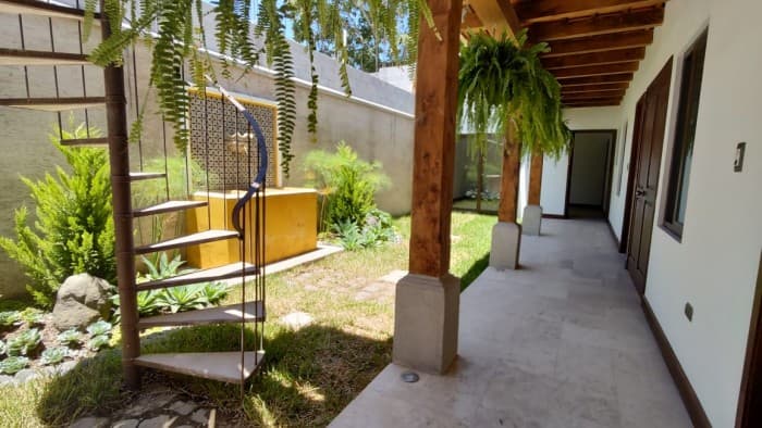 Plus Real Estate vende casa en Antigua Guatemala — foto 6