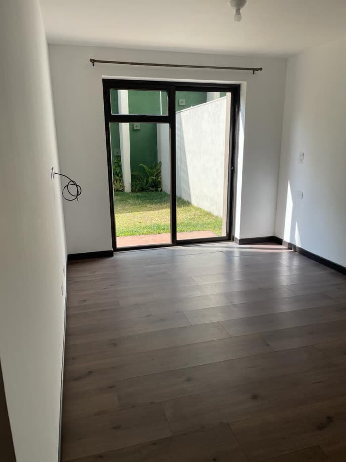APARTAMENTO EN #RENTA EN ZONA 7 — foto 12