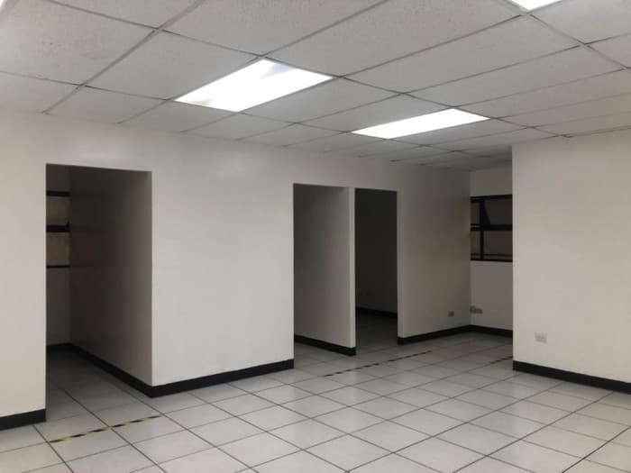 Renta de ofibodega dentro de complejo, Calzada La Paz. — foto 11