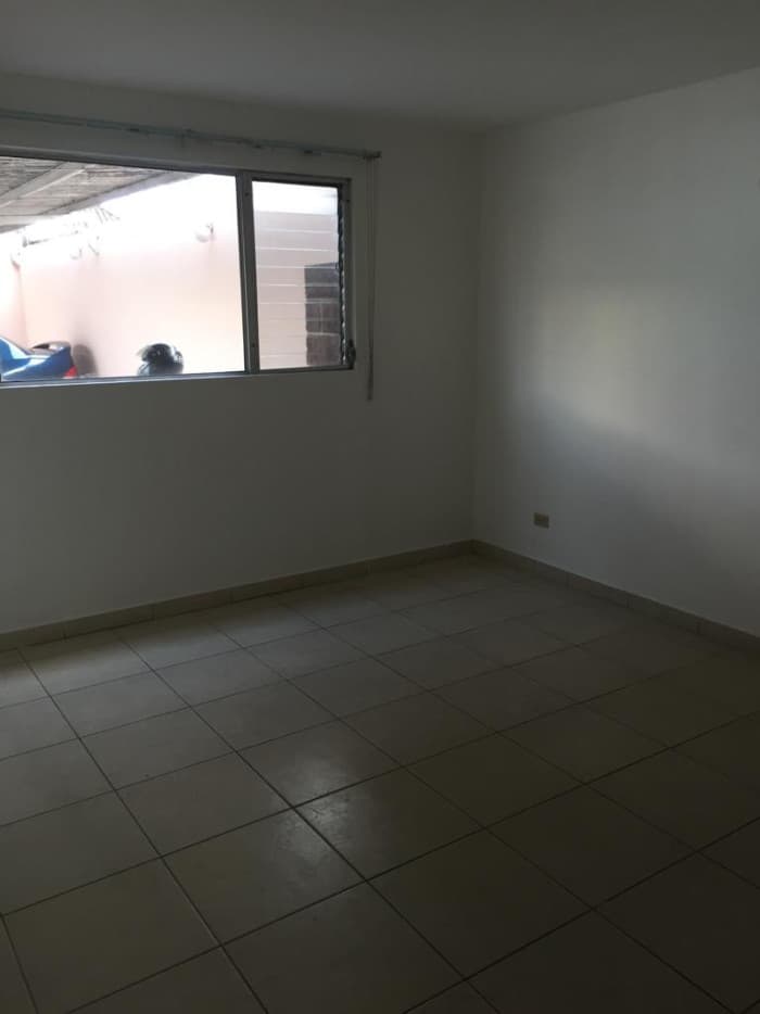 Plus Real Estate renta apartamento en zona 10 — foto 3