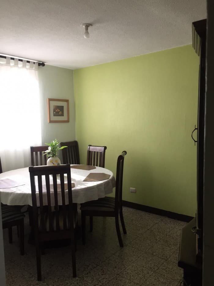 VENDO CASA EN CONDOMINIO QUEBRADA DE LAS ROSAS ZONA 12 — foto 2