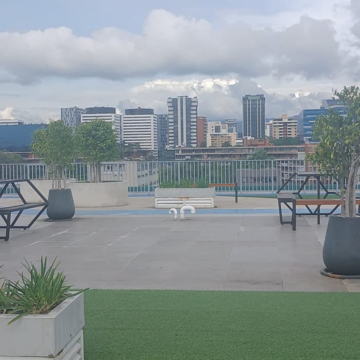 Oficina Comercial en Renta en zona 9 — foto 12