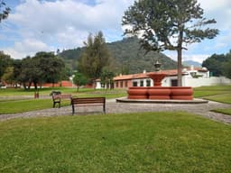 ANTIGUA GUATEMALA CASA CONDOMINIO GRAVILEAS