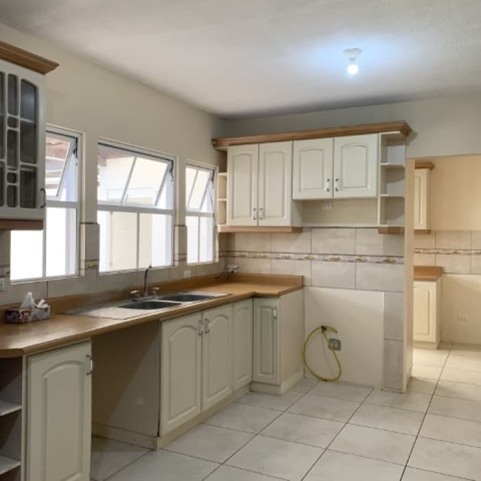 Casa en Venta Bosques de San Nicolas Zona 4 Mixco — foto 8