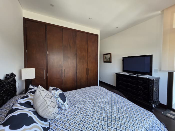 APARTAMENTO EN RENTA EDIFICIO PREMIUM ZONA 14 — foto 6