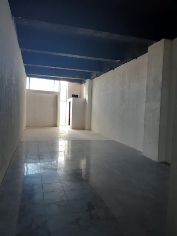 RENTO LOCAL COMERCIAL, CENTRO COMERCIAL PRADERA ZONA10 — foto 2
