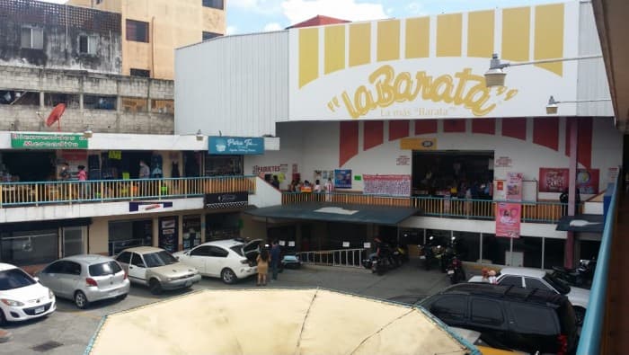 EN VENTA PLAZA COMERCIAL EN ZONA 18 GUATEMALA — foto 4