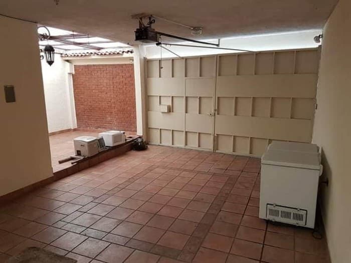 Casa en venta en Cañadas de Mariscal, zona 11. — foto 1