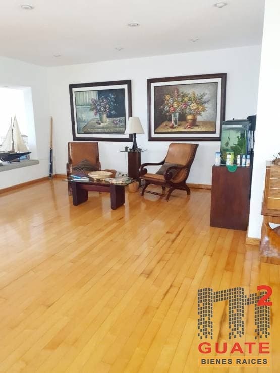 Casa de 775 m2 de construcción en Venta, Zona 10 — foto 2