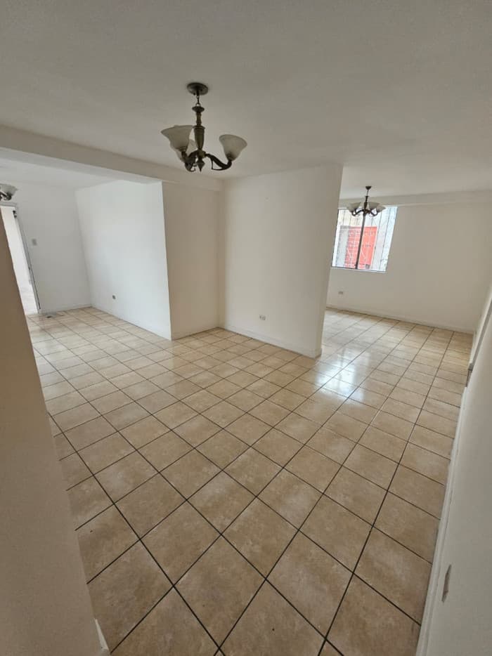 Venta de Casa en Colonia El Maestro de Zona 15 — foto 9