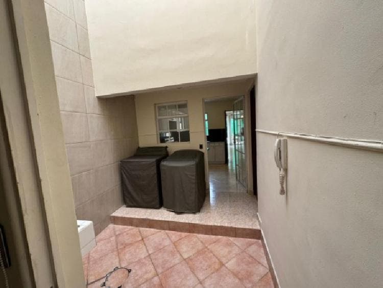 Casa en Venta zona 14 / Jardín de la Villa — foto 5