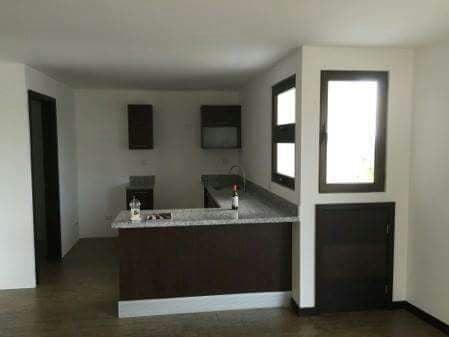 APTO. ED. EXCLUSIVO SOBRE BULEVAR VISTA HERMOSA!! — foto 1