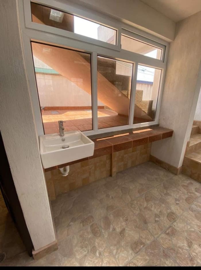 EDIFICIO EN #VENTA ZONA 11 — foto 9