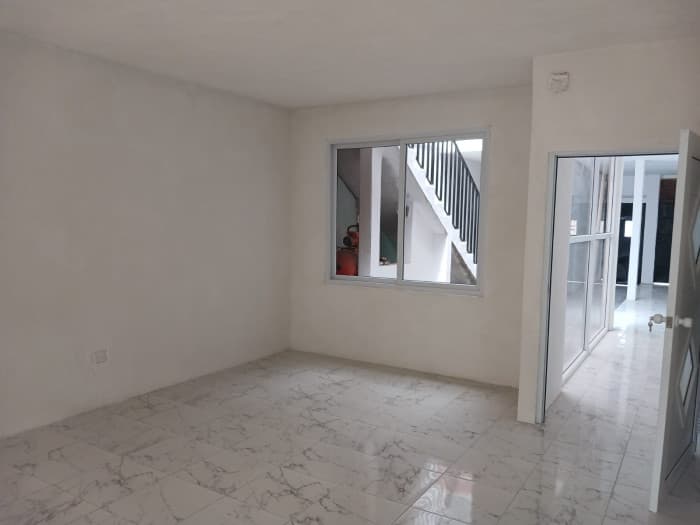 CASA REMODELADA EN VENTA EN ZONA 1 — foto 12