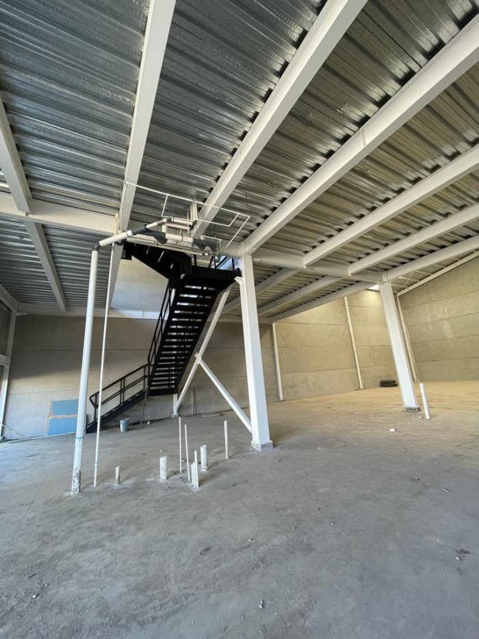 BODEGAS EN CAES EN #RENTA Y #VENTA — foto 9