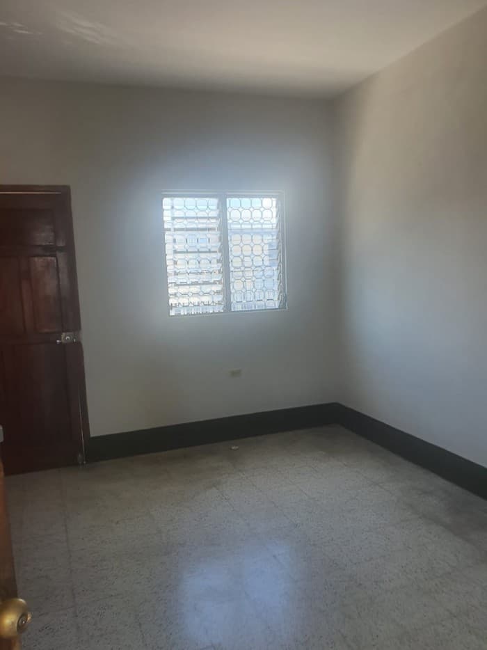 Casa en Renta de Uso Comercial en Centro de Zacapa — foto 1