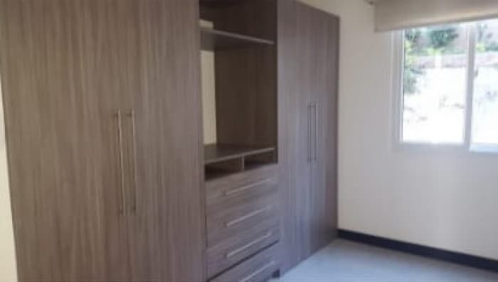 Apartamento en alquiler en Zona 16 — foto 2