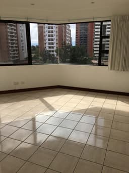 Apartamento amplio en Venta en zona 14 Guatemala
