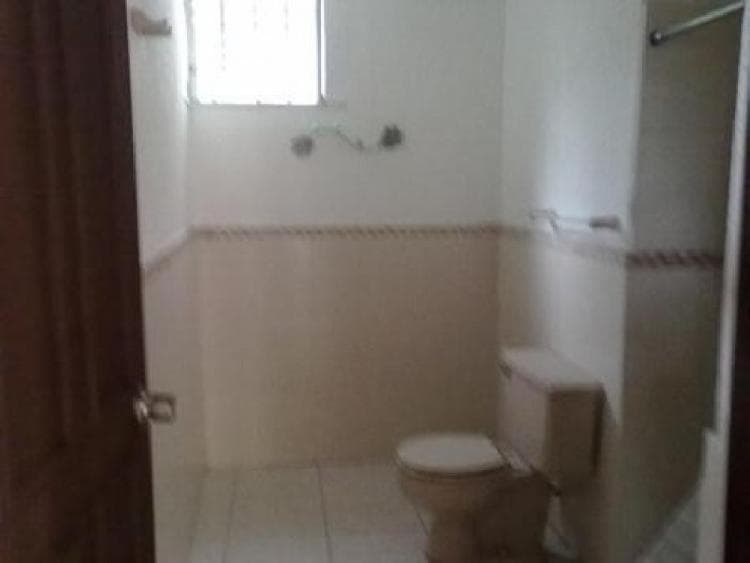 APARTAMENTO EN RENTA, ZONA 15 — foto 11