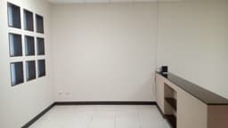 En venta 2 oficinas juntas en zona 10 Zona Pradera