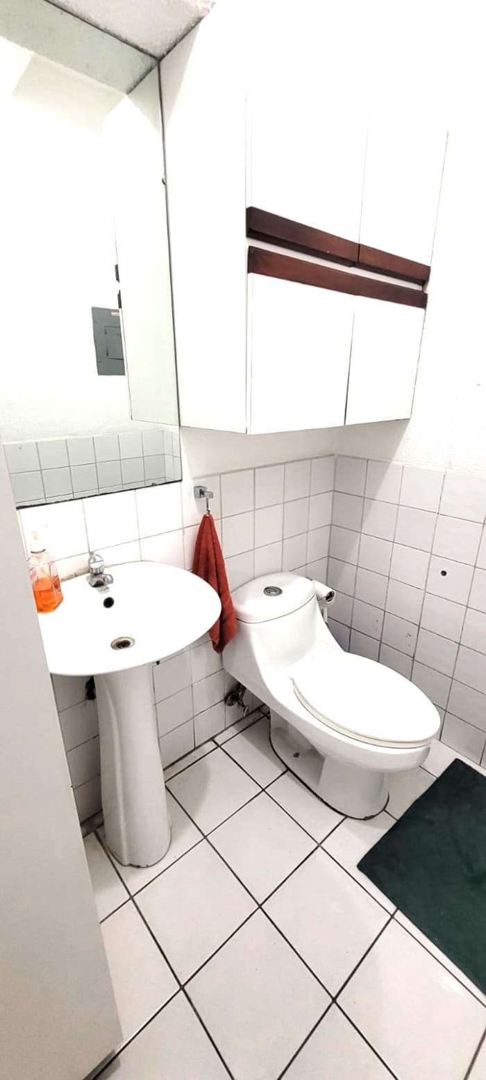 Oficina en Venta y Alquiler en Zona 10 — foto 14