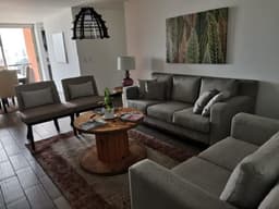 Rento lindo apartamento amueblado zona 10