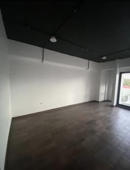 Oficina en renta en Ascend zona 9 Guatemala