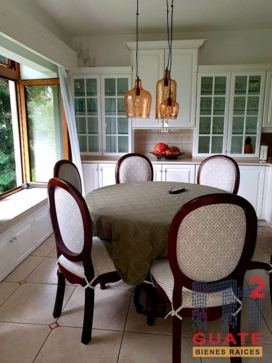 Casa de 775 m2 de construcción en Venta, Zona 10 — foto 8