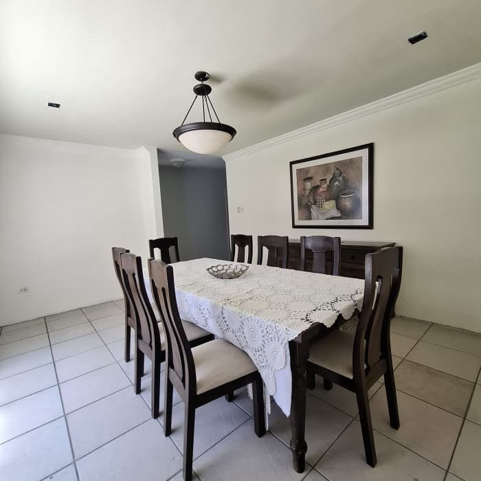 Casa en Venta en Las Orquídeas San Cristóbal Guatemala — foto 8