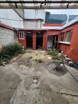 Casa en venta zona 8