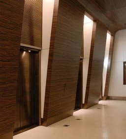EN RENTA Local Comercial de 82m2 en Zona 10