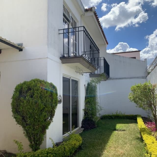 Casa en Venta Bosques de San Nicolas Zona 4 Mixco