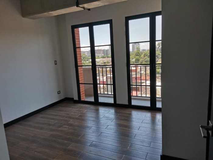Rento moderno apartamento en área céntrica de zona 14 — foto 3