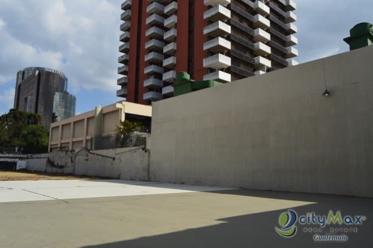 Terreno comercial en Avenida Reforma Zona 9, $1,850 vr2 — foto 5