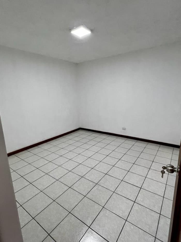 Vendo apartamento en Condominio zona 15 — foto 12
